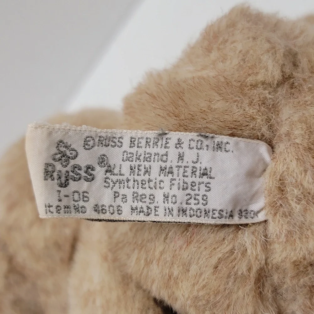Vintage Russ Berrie So Soft Teddy 8